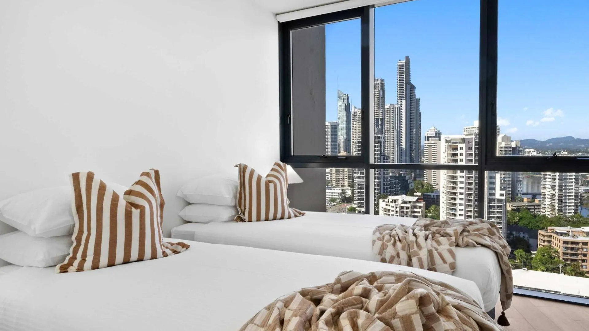 Panorama Paradise By Khove Gold Coast 0*,  Australia