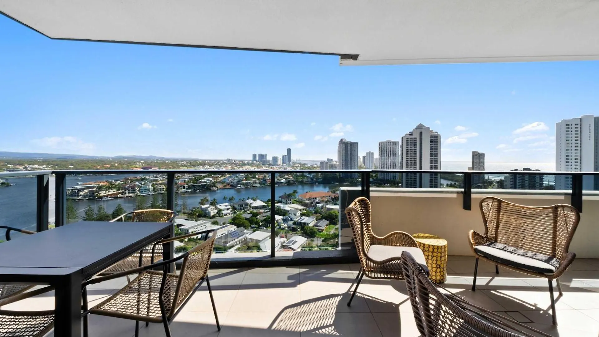 Panorama Paradise By Khove Gold Coast Apartment